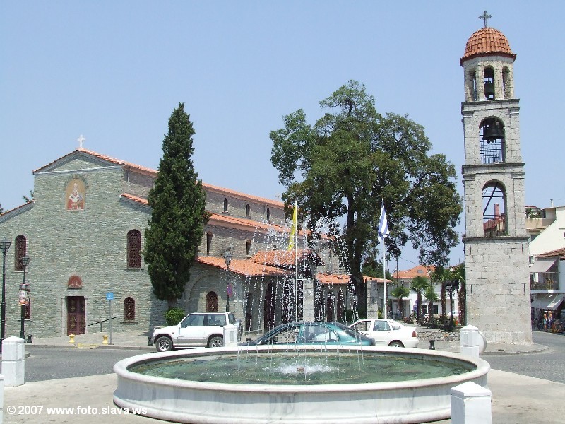 Церковь Agios Nikolaos, Литохоро