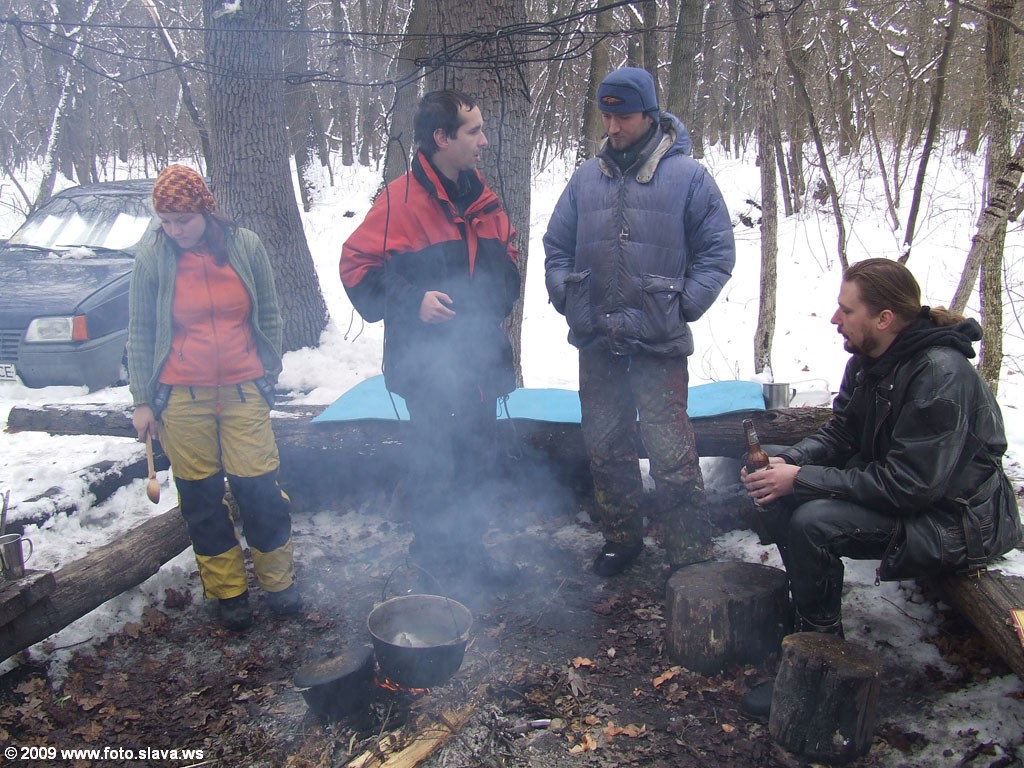 Тусили мы как-то зимой на Бодунах...
