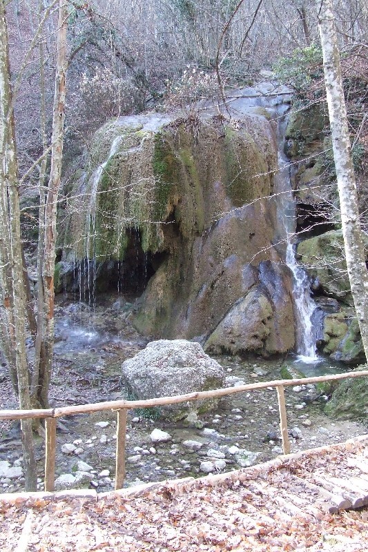 Водопад Серебрянные струи